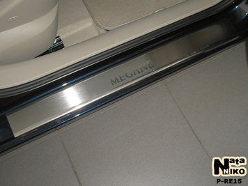Накладки на пороги Renault Megane II 5D 2002-2009 Nataniko Premium 20660 фото