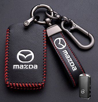Кожаный чехол для ключа Mazda 3 кнопки V.2 + брелок с логотипом авто 108899 фото