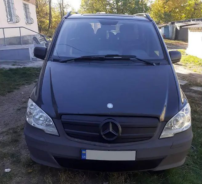 Зимняя накладка Mercedes Vito W639 2010-2015 V2 (на решетку радиатора) глянцевая DD 61610 фото