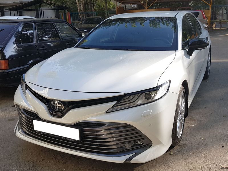 Реснички на фары Toyota Camry 70 2018- стеклопластик (под покраску) Orticar 94991 фото