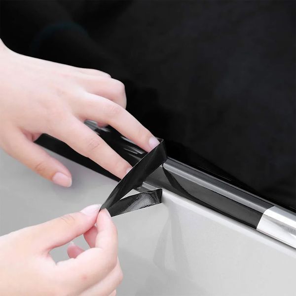 Плівка антихром Glossy Black глянсова (ширина 10 см) - 10м 122362 фото