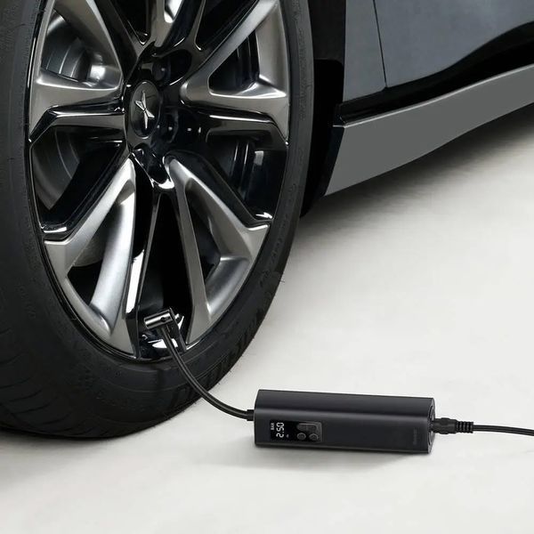 Портативный компрессор для автомобиля Baseus Super Mini Inflator Pump 150PSI (CRCQ000001) Black 106433 фото