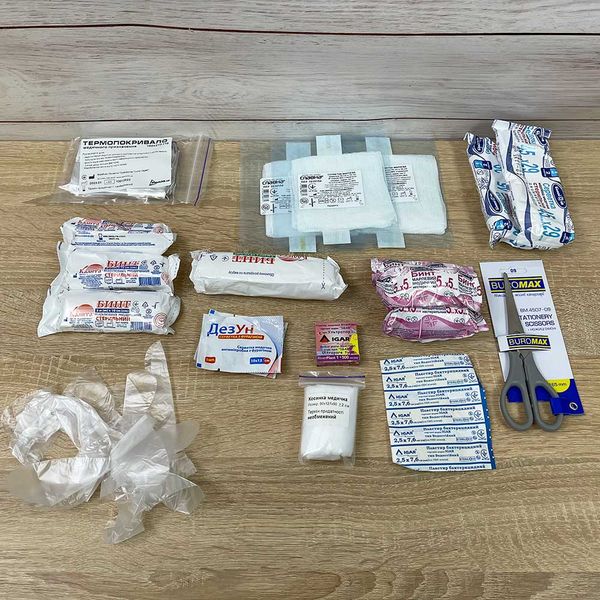 Аптечка Poputchik Евростандарт 02-005-М First Aid Kit (мягкий футляр, сертификат) 106091 фото