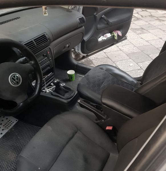 Підлокітник Volkswagen Passat B5 2001-2005 (пос. рестайл), Фольксваген Пасат Екошкіра Brazo чорний 101793 фото
