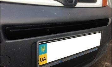 Зимняя накладка Renault Trafic 2007-2014 (на решетку бампера средняя) глянцевая DD 61645 фото