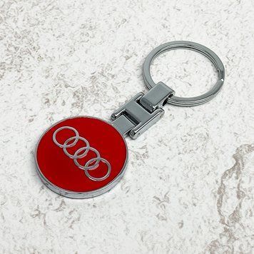 Автомобильный брелок Audi двусторонний 122524 фото