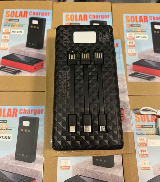 Повербанк UKC 8058 20000 MAh SOLAR Кабеля, Фонарь + Солнечная Зарядка 105207 фото