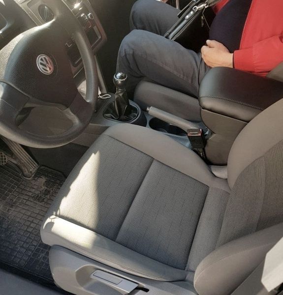 Подлокотник Volkswagen Touran 2003-2015, Фольксваген Туран 1 Экокожа Brazo черный 101789 фото