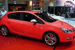    Opel Astra J 2010- (2..) Omsa