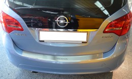 Накладка на бампер с загибом Opel Meriva II 2010-2017 NataNiko Premium
