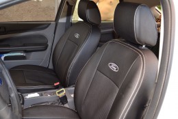 Авточехлы из экокожи Fiat Tipo 2016- (подлокотник и шторка) Standart Союз-авто