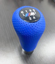 Ручка КПП BMW (кожзам, синяя перфорация) OEM