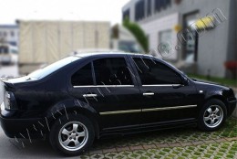   Volkswagen Bora 1998-2004 (4 . .) Omsa