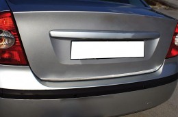 Нижняя кромка багажника Ford Focus 2005-2011 SD (нерж.) Omsa