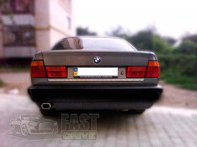 Carmos    BMW 5 (E34) 1988-1995 (.) Carmos